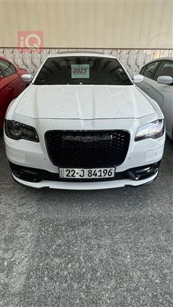 كرايسلر 300